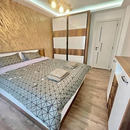 Hidden Treasure Apartment Varna Ngoại thất bức ảnh